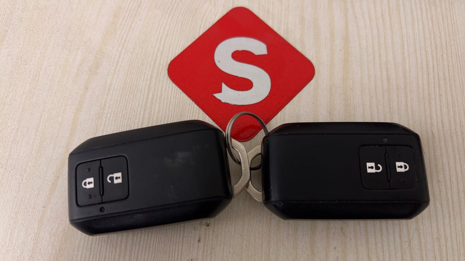 Used 2024 Maruti Suzuki Grand Vitara Delta CNG Cng Manual extra CAR KEY VIEW