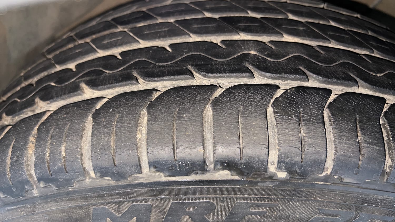 Used 2020 Maruti Suzuki S-Cross Zeta Petrol Manual tyres RIGHT FRONT TYRE TREAD VIEW