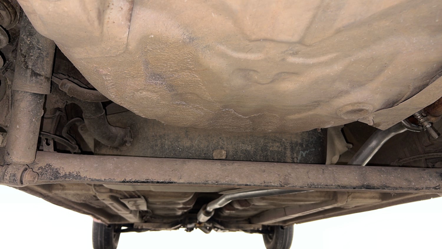 Used 2013 Hyundai i10 Sportz 1.2 AT Kappa2 Petrol Automatic extra REAR UNDERBODY VIEW (TAKEN FROM REAR)