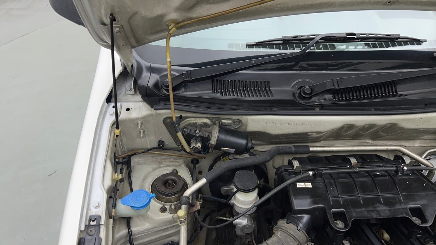 Used 2016 Maruti Suzuki Alto 800 Vxi Petrol Manual engine ENGINE RIGHT SIDE HINGE & APRON VIEW
