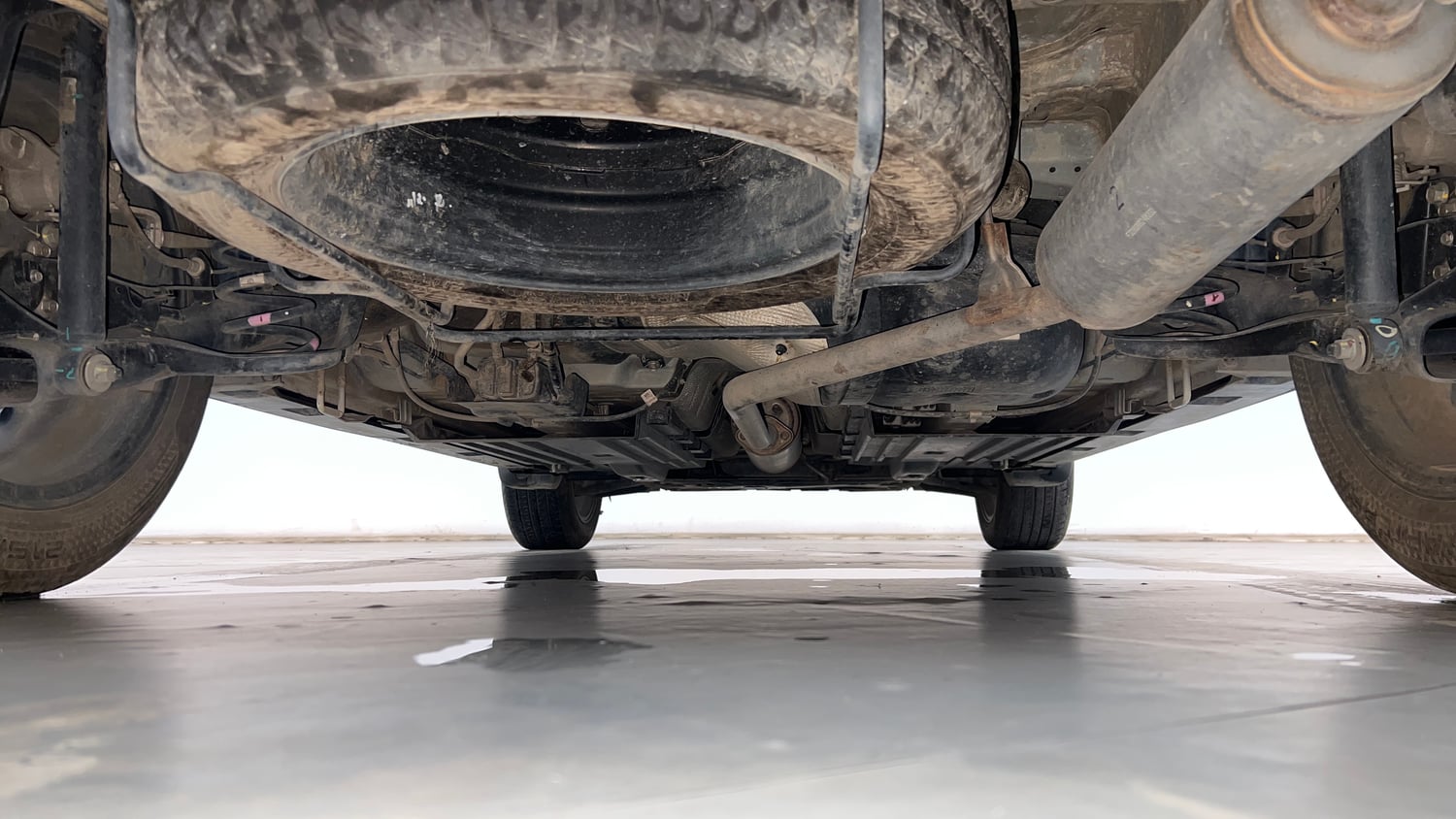 Used 2024 Maruti Suzuki Grand Vitara Delta CNG Cng Manual extra REAR UNDERBODY VIEW (TAKEN FROM REAR)