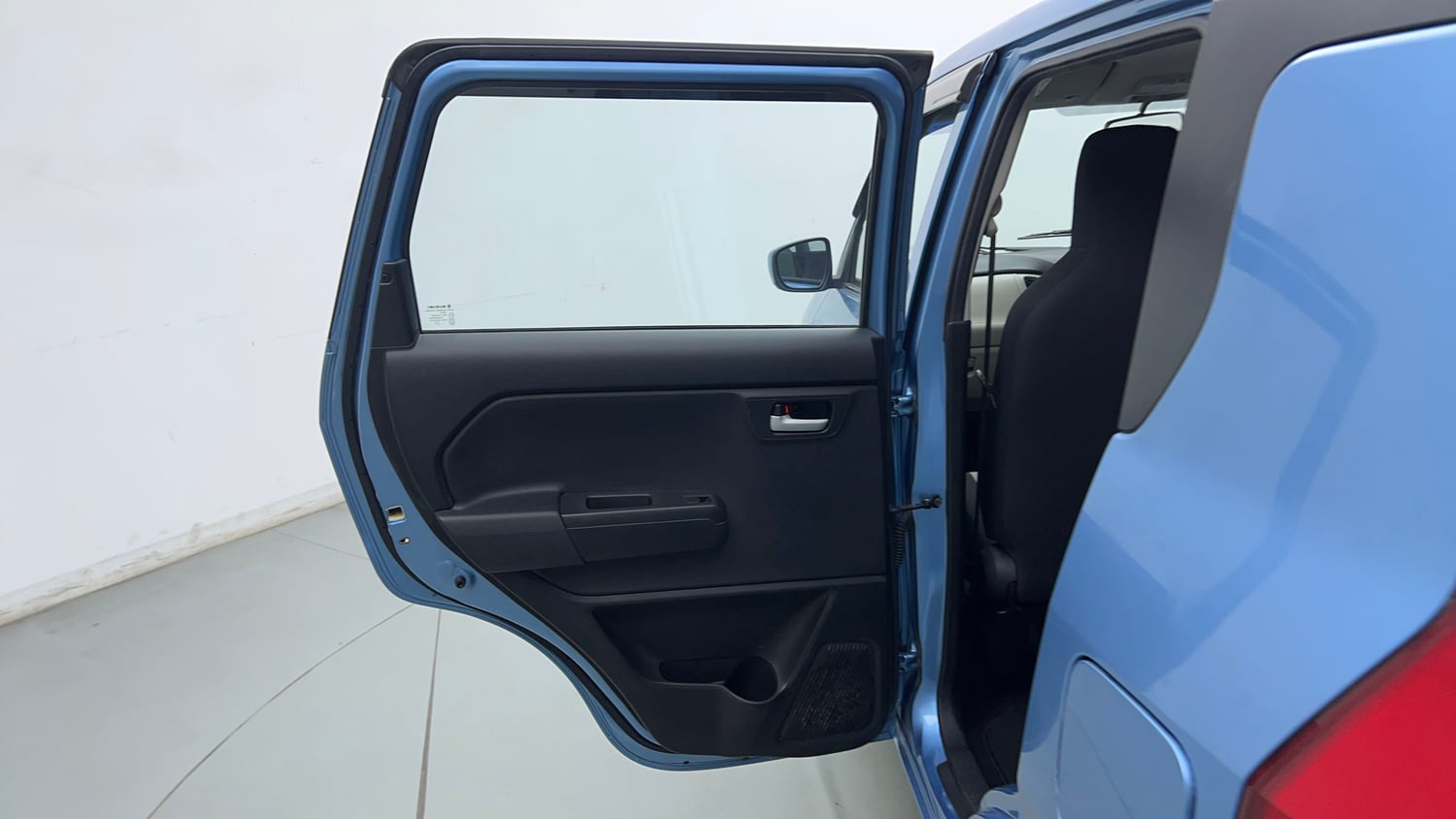 Used 2022 Maruti Suzuki Wagon R VXI 1.0 CNG Cng Manual interior LEFT REAR DOOR OPEN VIEW