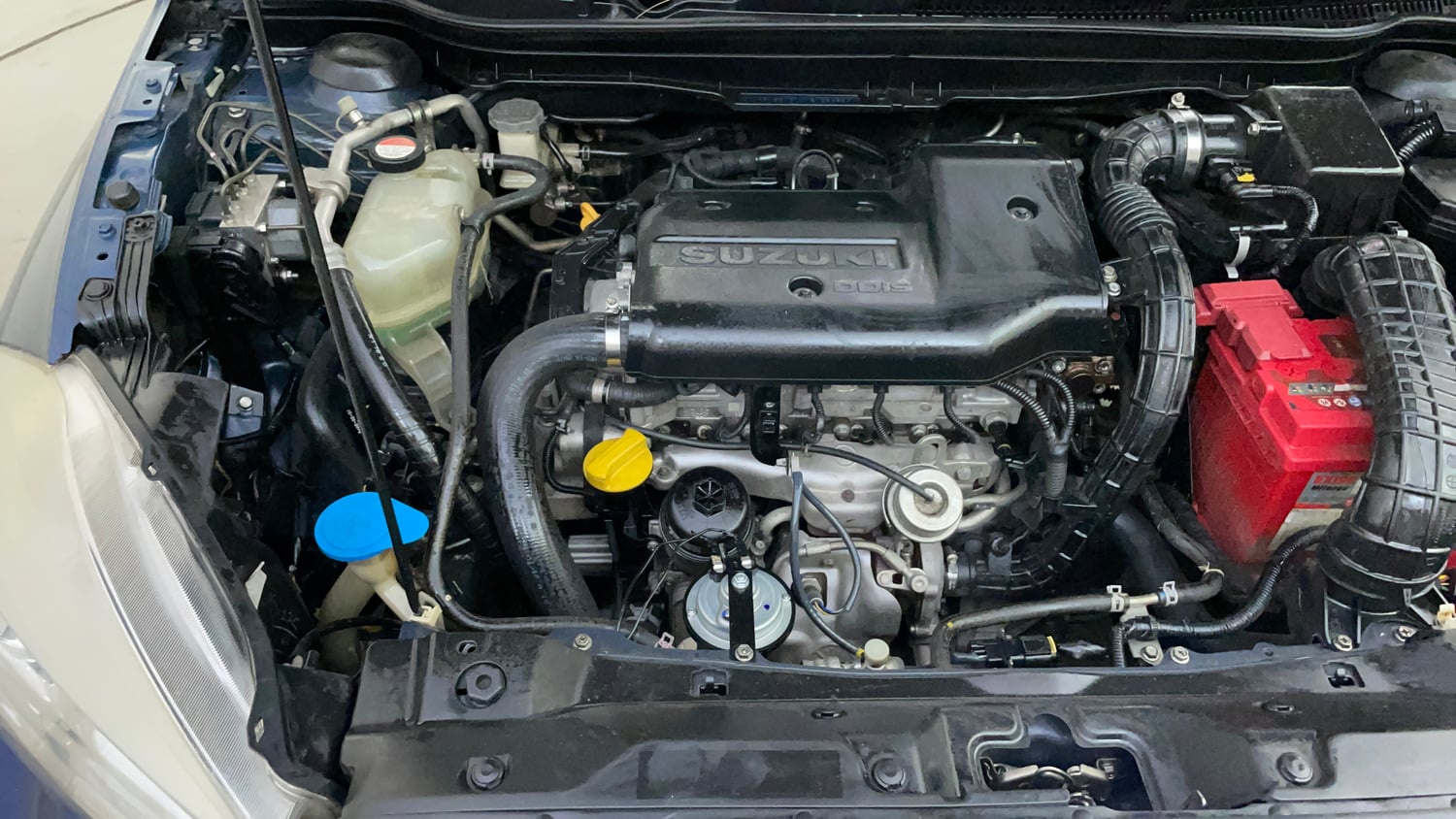 Used 2018 Maruti Suzuki S-Cross Zeta 1.3 Diesel Manual engine ENGINE RIGHT SIDE VIEW
