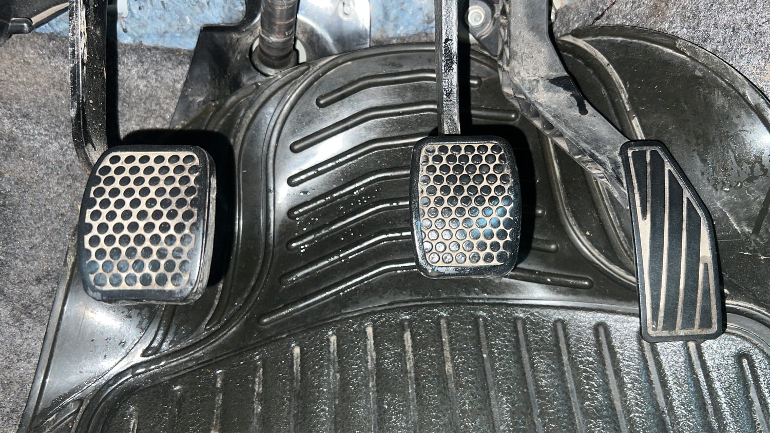 Used 2018 Maruti Suzuki Alto 800 LXi Petrol Manual interior PEDALS VIEW