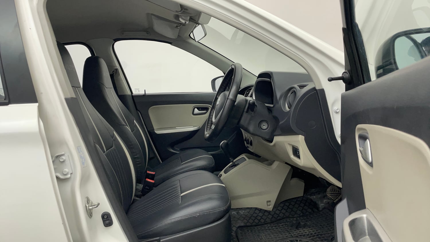 Used 2016 Maruti Suzuki Alto K10 VXi AMT Petrol Automatic interior RIGHT SIDE FRONT DOOR CABIN VIEW