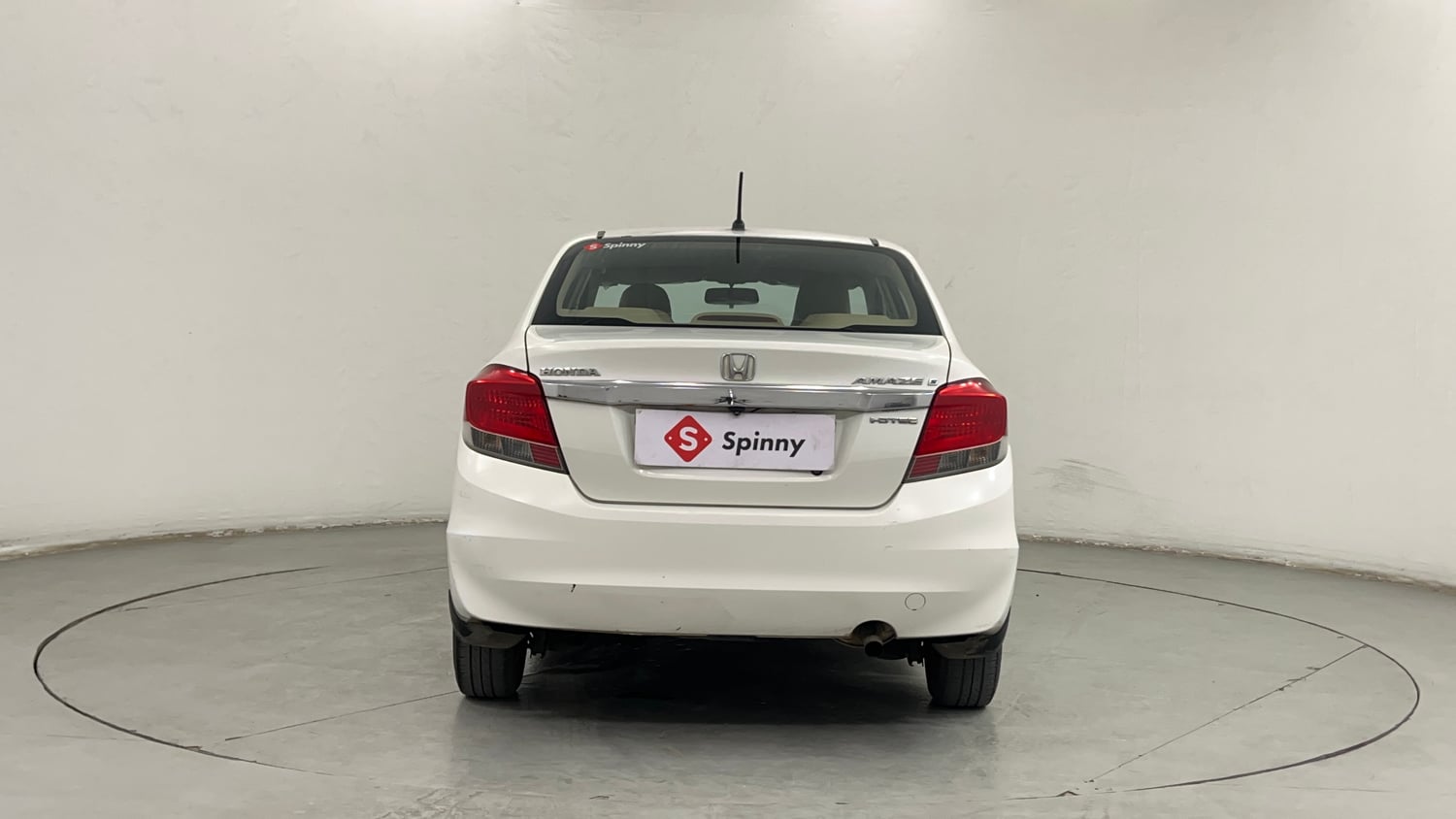 Used 2013 Honda Amaze 1.5 S i-DTEC Diesel Manual exterior BACK VIEW