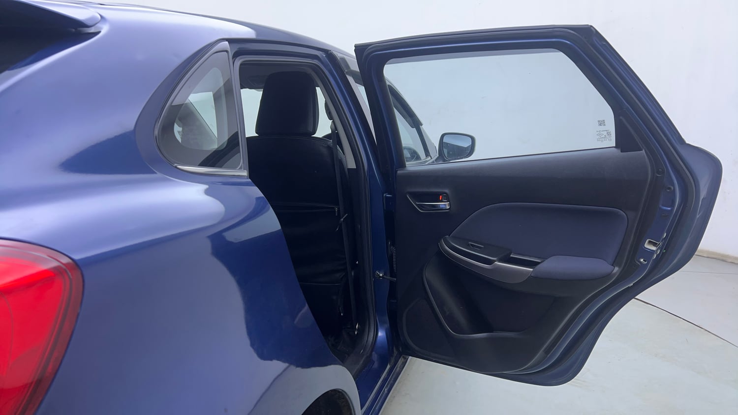 Used 2022 Maruti Suzuki Baleno Zeta Petrol Manual interior RIGHT REAR DOOR OPEN VIEW