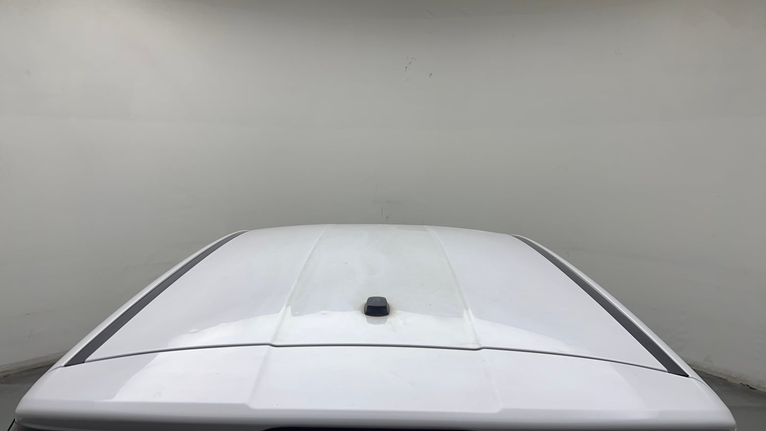 Used 2024 Hyundai Grand i10 Nios Era 1.2 Kappa Petrol Manual exterior EXTERIOR ROOF VIEW