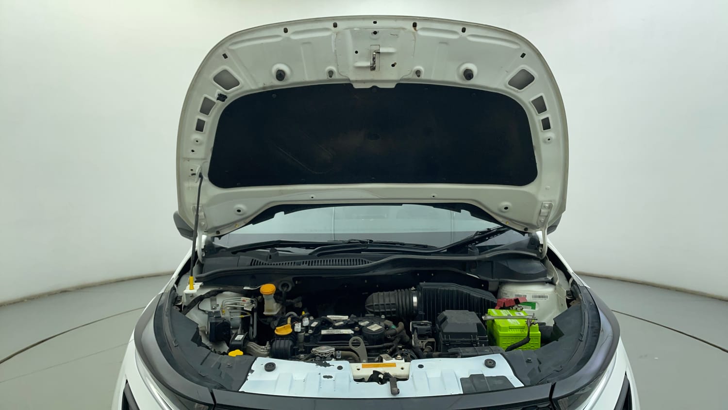 Used 2022 Tata Altroz XE Plus Petrol Petrol Manual engine ENGINE & BONNET OPEN FRONT VIEW