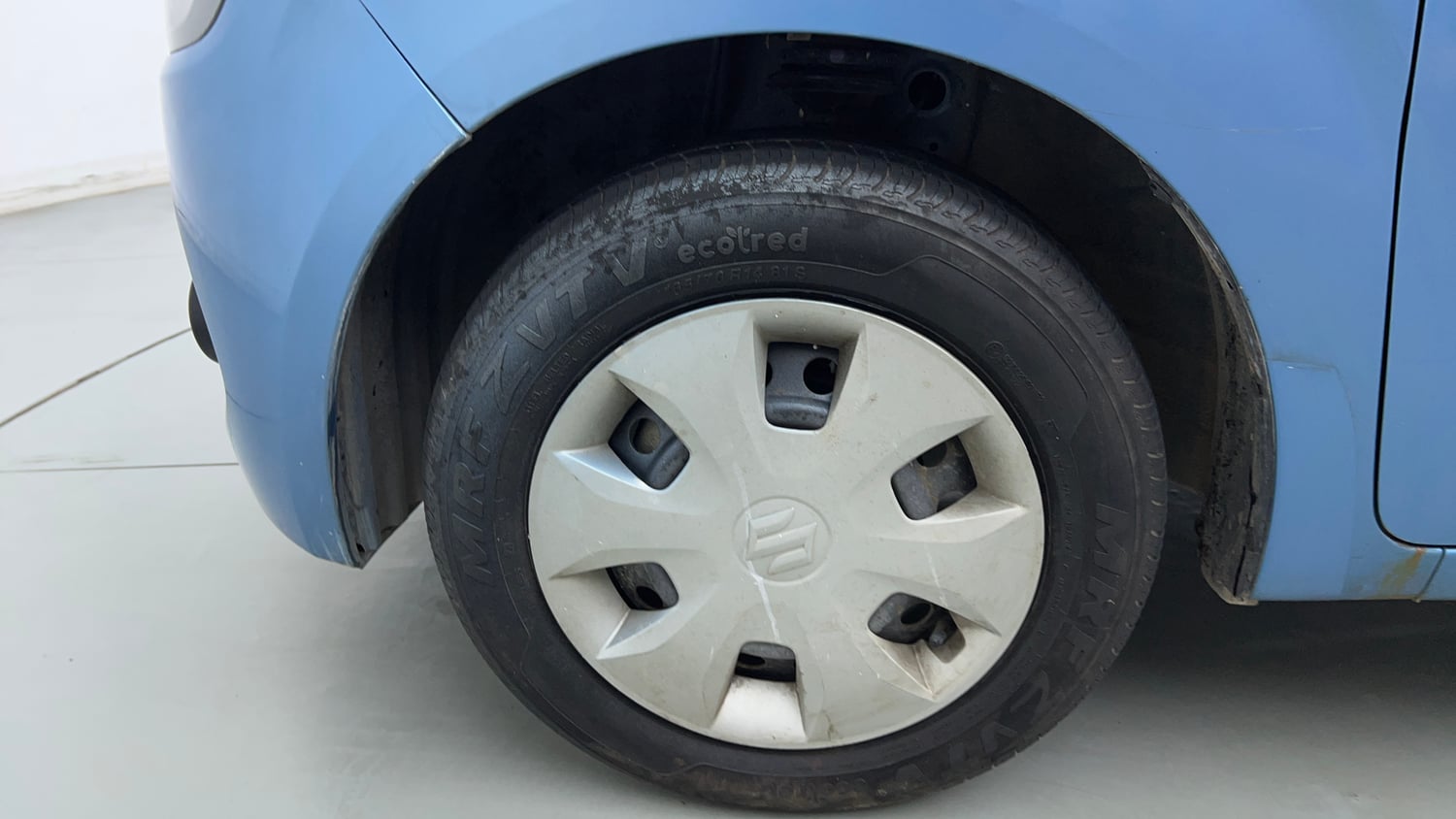 Used 2022 Maruti Suzuki Wagon R VXI 1.0 CNG Cng Manual tyres LEFT FRONT TYRE RIM VIEW