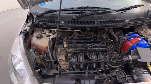 Used 2015 Ford Figo Aspire Titanium 1.2 Ti-VCT Petrol Manual engine ENGINE RIGHT SIDE HINGE & APRON VIEW