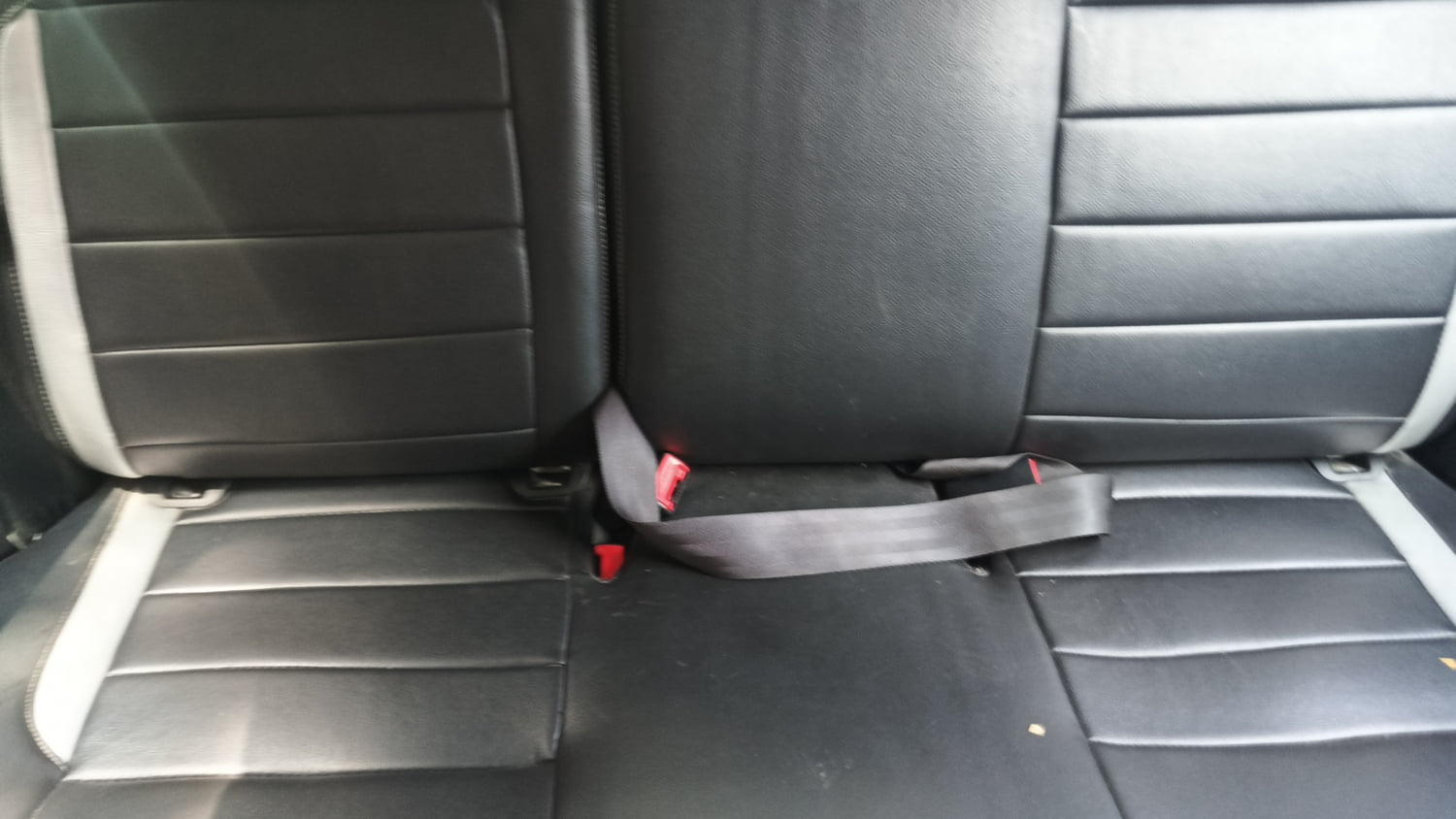 Used 2017 Maruti Suzuki Baleno Delta 1.2 Petrol Manual interior REAR SEAT CONDITION VIEW