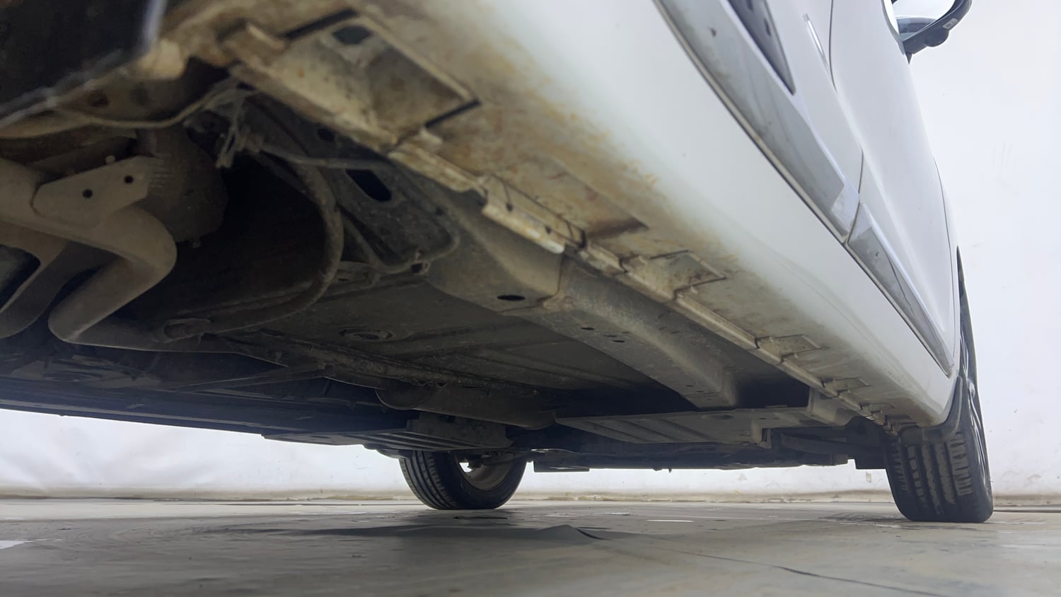 Used 2024 Maruti Suzuki Baleno Alpha MT Petrol Manual extra REAR RIGHT UNDERBODY VIEW
