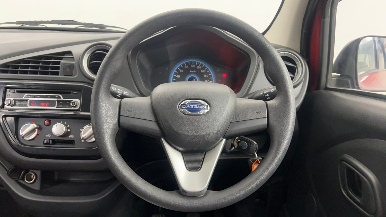 Used 2018 Datsun Redi-GO T(O) 1.0 Petrol Manual interior STEERING VIEW