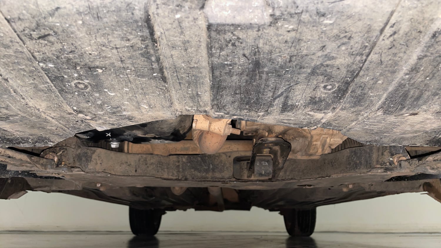 Used 2018 Maruti Suzuki S-Cross Zeta 1.3 Diesel Manual extra FRONT LEFT UNDERBODY VIEW