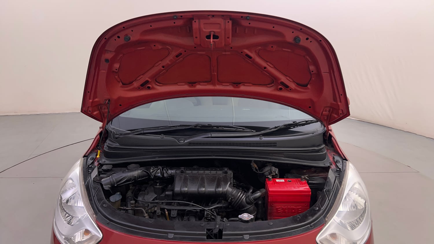 Used 2013 Hyundai i10 Magna 1.2 Kappa2 Petrol Manual engine ENGINE & BONNET OPEN FRONT VIEW