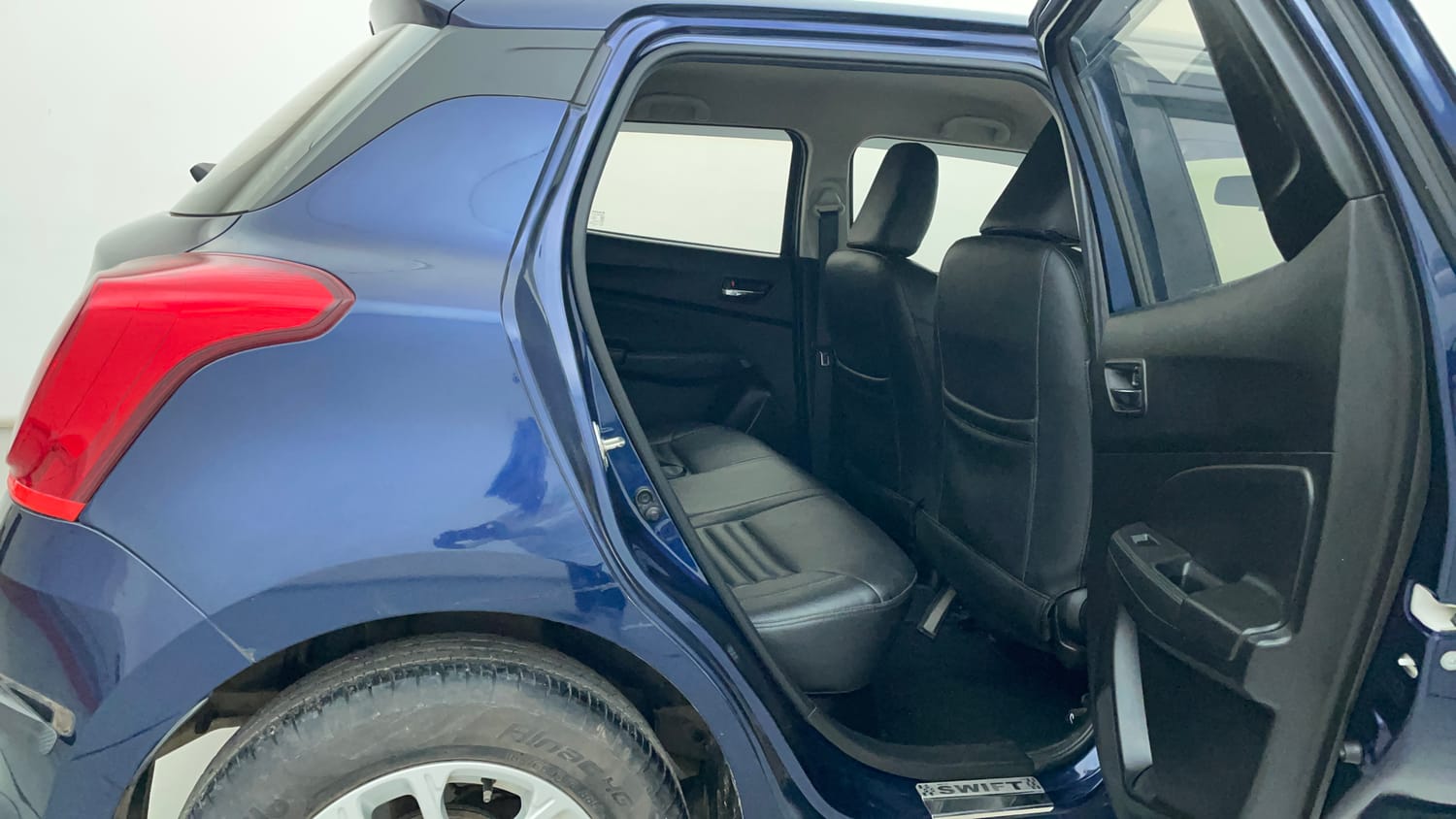 Used 2021 Maruti Suzuki Swift ZXi Petrol Manual interior RIGHT SIDE REAR DOOR CABIN VIEW