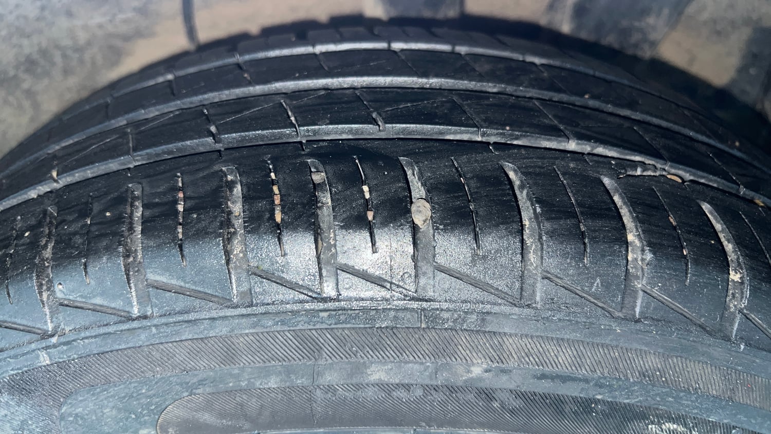 Used 2024 Hyundai Grand i10 Nios Era 1.2 Kappa Petrol Manual tyres LEFT REAR TYRE TREAD VIEW