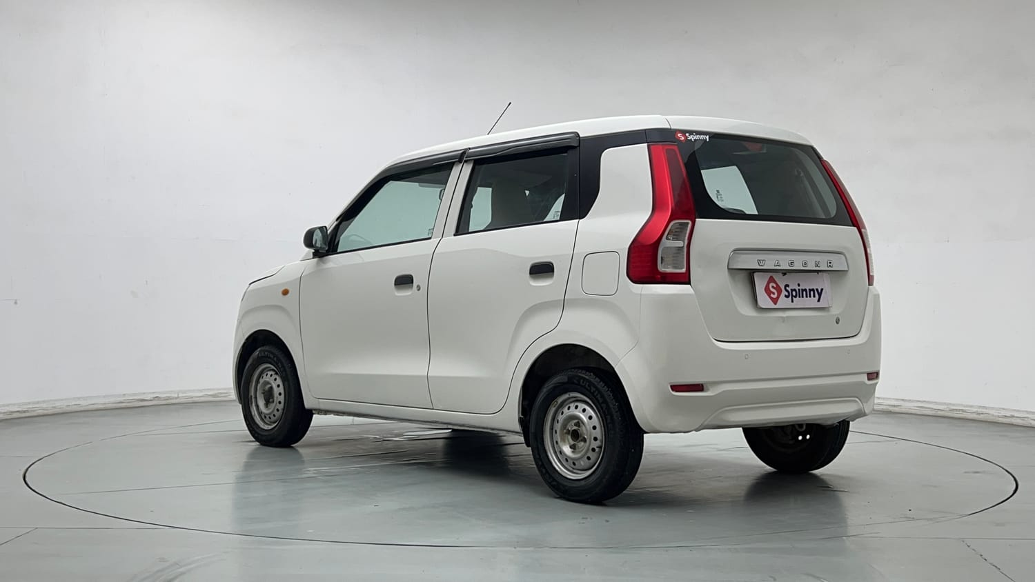 Used 2021 Maruti Suzuki Wagon R LXi (O) 1.0 CNG Cng Manual exterior LEFT REAR CORNER VIEW