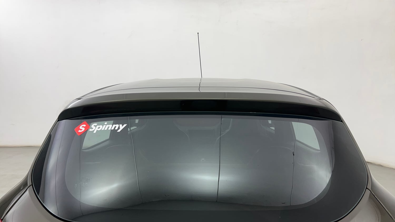 Used 2024 Renault Kwid RXT 1.0L Petrol Manual exterior BACK WINDSHIELD VIEW