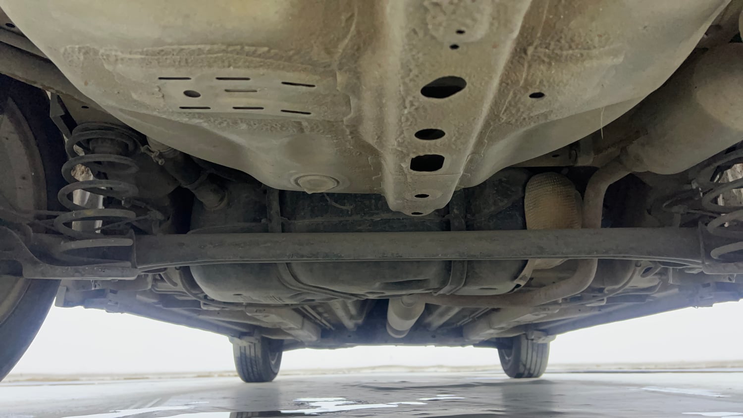 Used 2015 Maruti Suzuki Swift Dzire ZXI Petrol Manual extra REAR UNDERBODY VIEW (TAKEN FROM REAR)