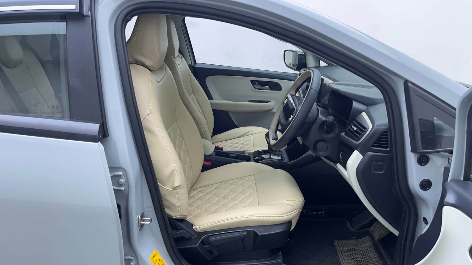 Used 2026 Tata Altroz Creative Petrol 5AMT Petrol Automatic interior RIGHT SIDE FRONT DOOR CABIN VIEW