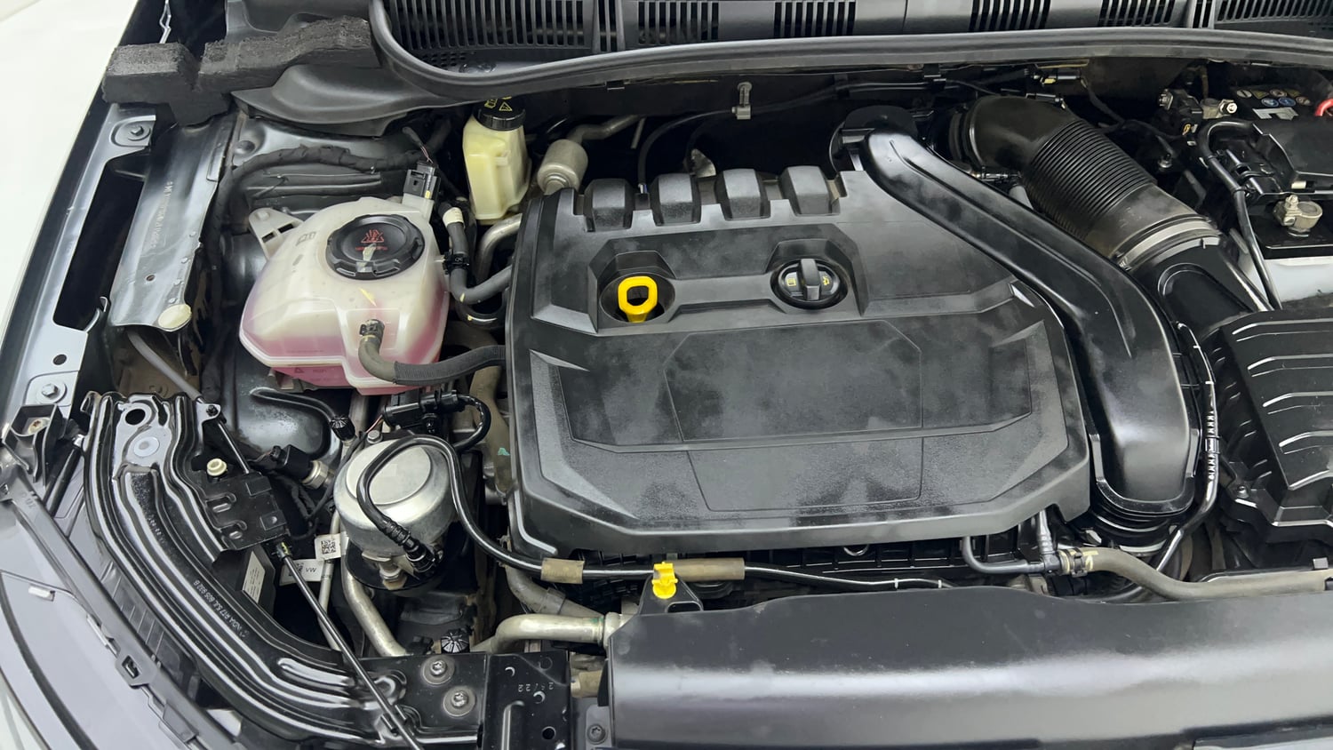 Used 2022 Skoda Slavia Style 1.5L TSI DSG Petrol Automatic engine ENGINE RIGHT SIDE VIEW