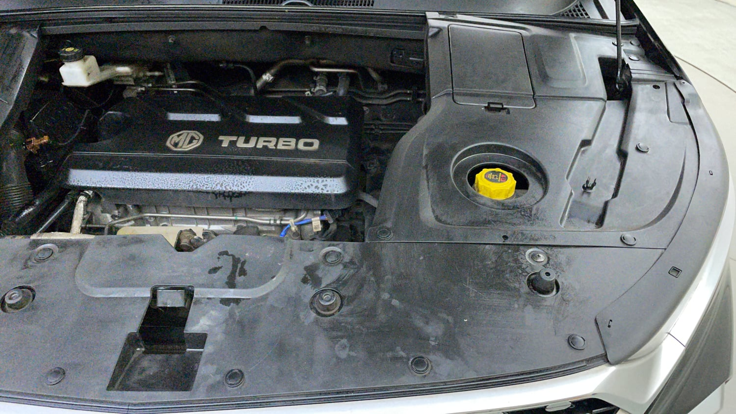 Used 2021 MG Motors Hector Sharp 1.5 Petrol CVT Petrol Automatic engine ENGINE LEFT SIDE VIEW