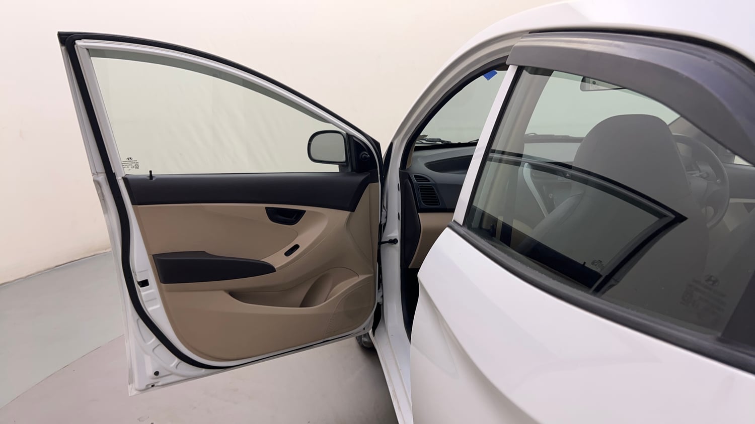 Used 2017 Hyundai Eon Era + Petrol Manual interior LEFT FRONT DOOR OPEN VIEW