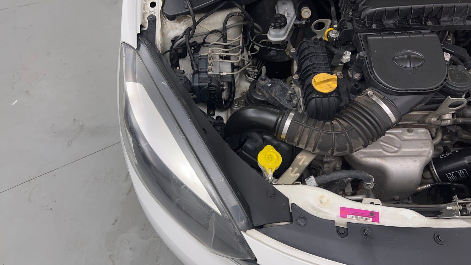 Used 2019 Tata Tiago Revotron XZ Plus Petrol Manual engine ENGINE RIGHT SIDE VIEW