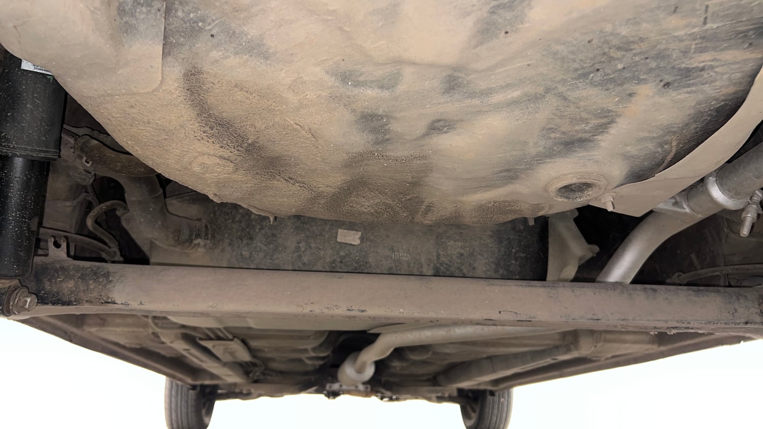 Used 2013 Hyundai i10 Magna 1.2 Kappa2 Petrol Manual extra REAR UNDERBODY VIEW (TAKEN FROM REAR)