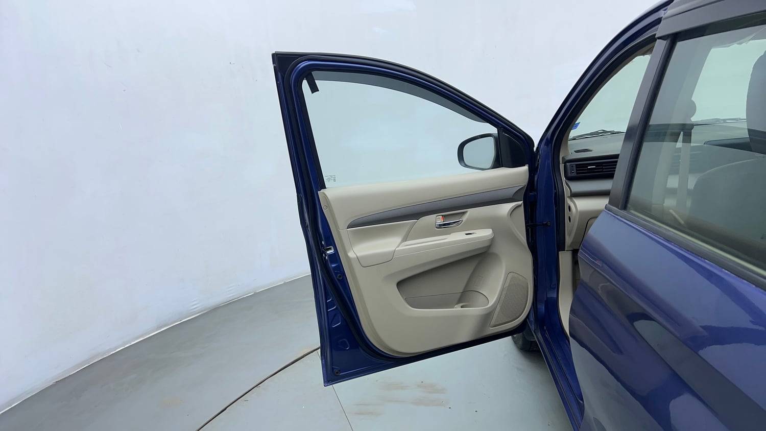 Used 2021 Maruti Suzuki Ertiga VXi CNG Cng Manual interior LEFT FRONT DOOR OPEN VIEW