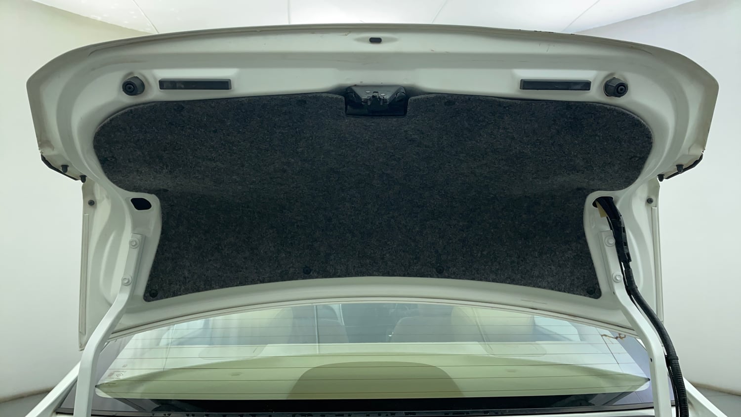 Used 2019 Honda City ZX Petrol Petrol Manual interior DICKY DOOR OPEN VIEW