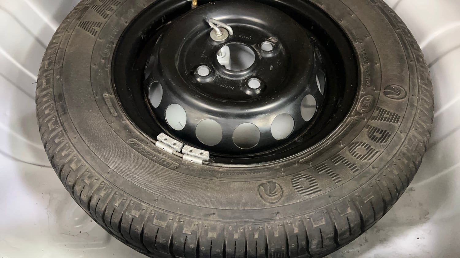 Used 2016 Maruti Suzuki Alto 800 VXi Petrol Manual tyres SPARE TYRE VIEW
