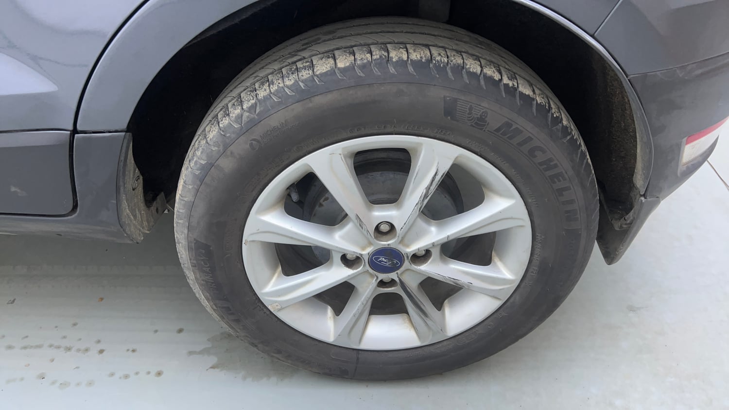 Used 2020 Ford EcoSport Titanium 1.5L TDCi Diesel Manual tyres LEFT REAR TYRE RIM VIEW