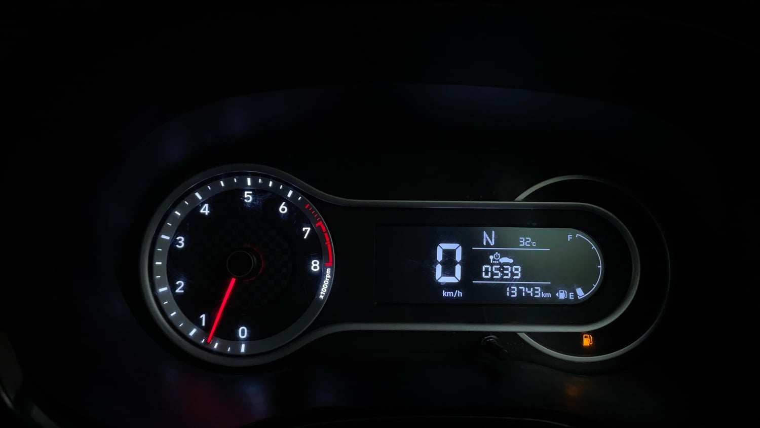 Used 2022 Hyundai Grand i10 Nios Sportz AMT 1.2 Kappa VTVT Petrol Automatic interior CLUSTERMETER VIEW