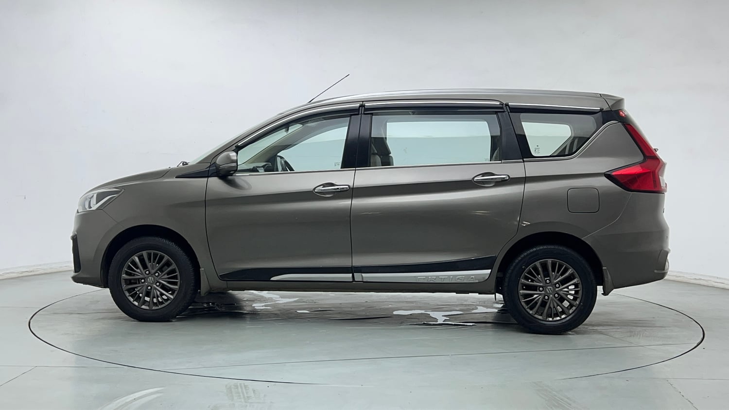 Used 2021 Maruti Suzuki New Ertiga ZXi Plus Petrol Manual exterior LEFT SIDE VIEW