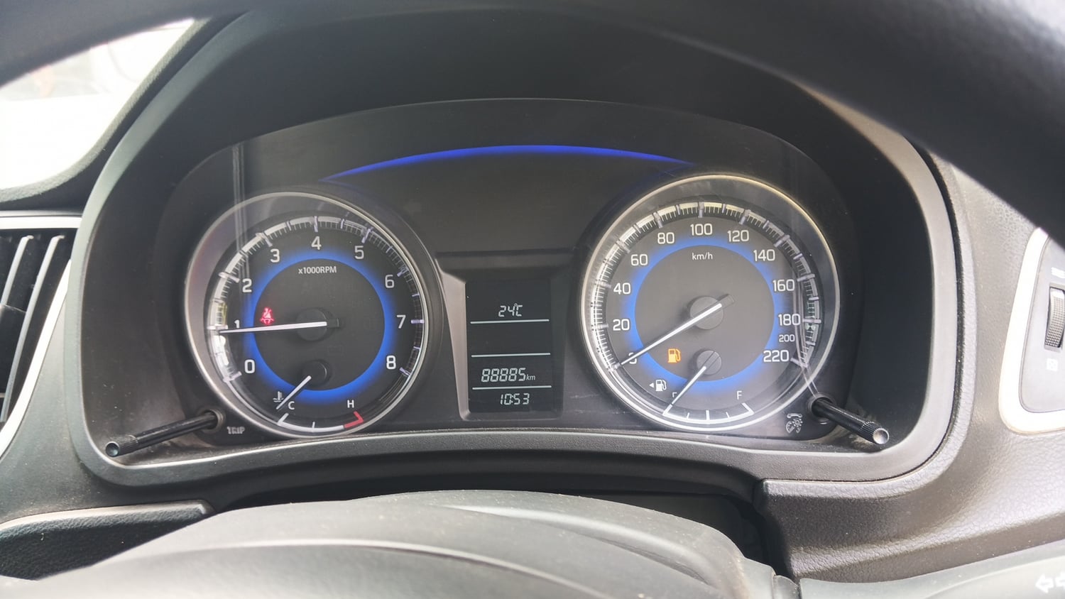 Used 2017 Maruti Suzuki Baleno Delta 1.2 Petrol Manual interior CLUSTERMETER VIEW