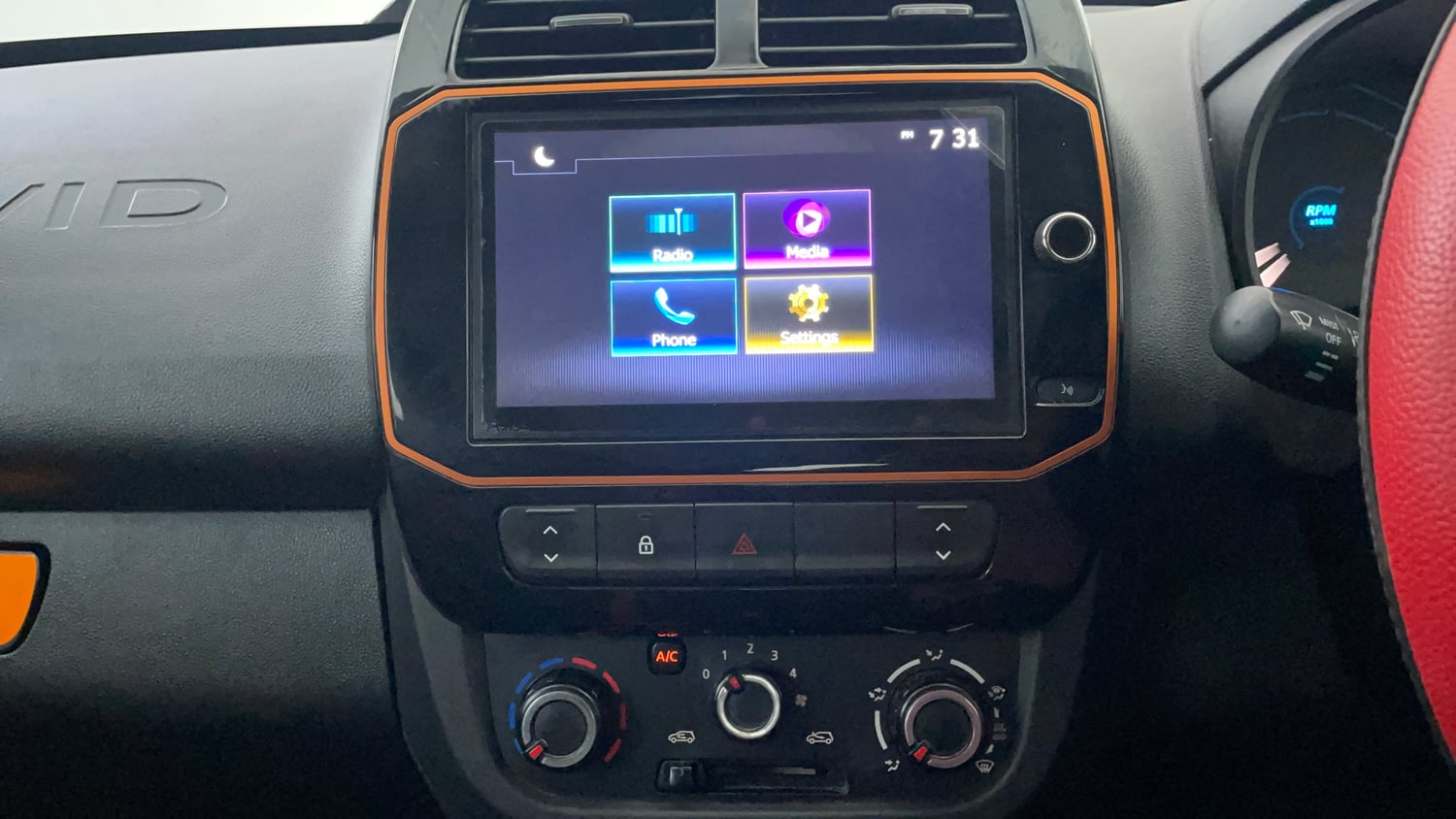 Used 2021 Renault Kwid CLIMBER 1.0 AMT Opt Petrol Automatic interior MUSIC SYSTEM & AC CONTROL VIEW