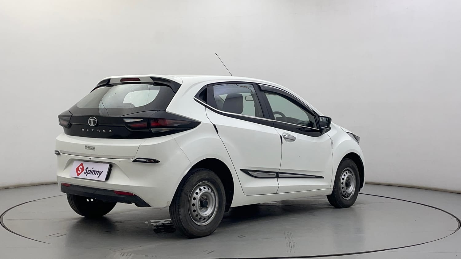 Used 2022 Tata Altroz XE Plus Petrol Petrol Manual exterior RIGHT REAR CORNER VIEW
