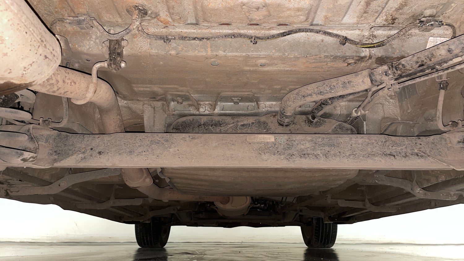Used 2021 MG Motors Hector Sharp 1.5 Petrol CVT Petrol Automatic extra REAR UNDERBODY VIEW (TAKEN FROM REAR)