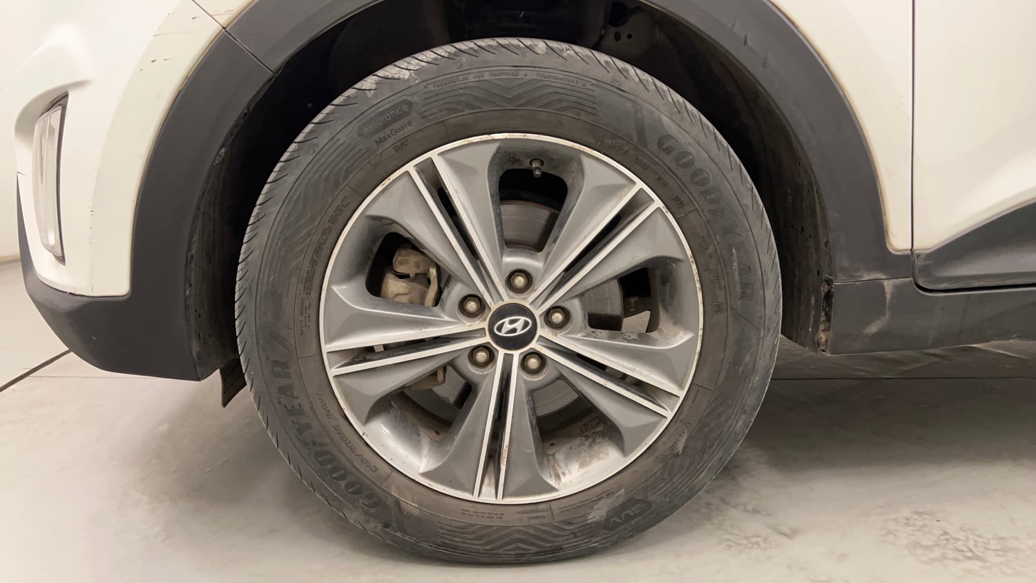 Used 2018 Hyundai Creta SX Plus 1.6 AT CRDI Diesel Automatic tyres LEFT FRONT TYRE RIM VIEW