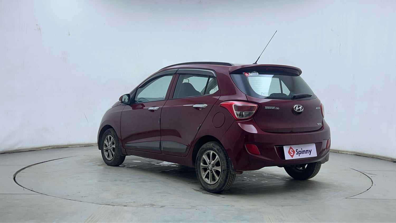 Used 2017 Hyundai Grand i10 Asta AT 1.2 Kappa VTVT (O) Petrol Automatic exterior LEFT REAR CORNER VIEW