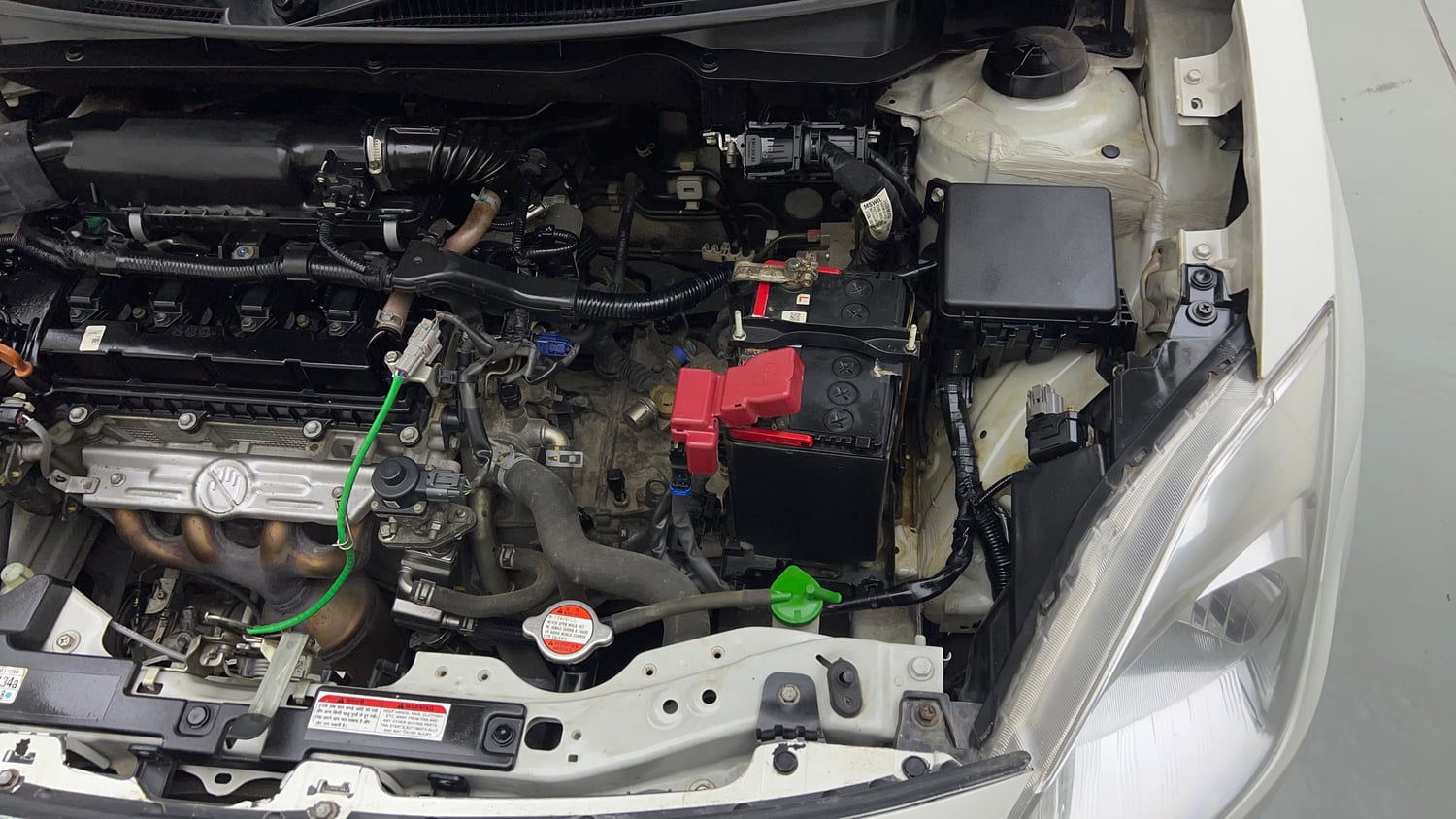 Used 2023 Maruti Suzuki Swift LXi Petrol Manual engine ENGINE LEFT SIDE VIEW