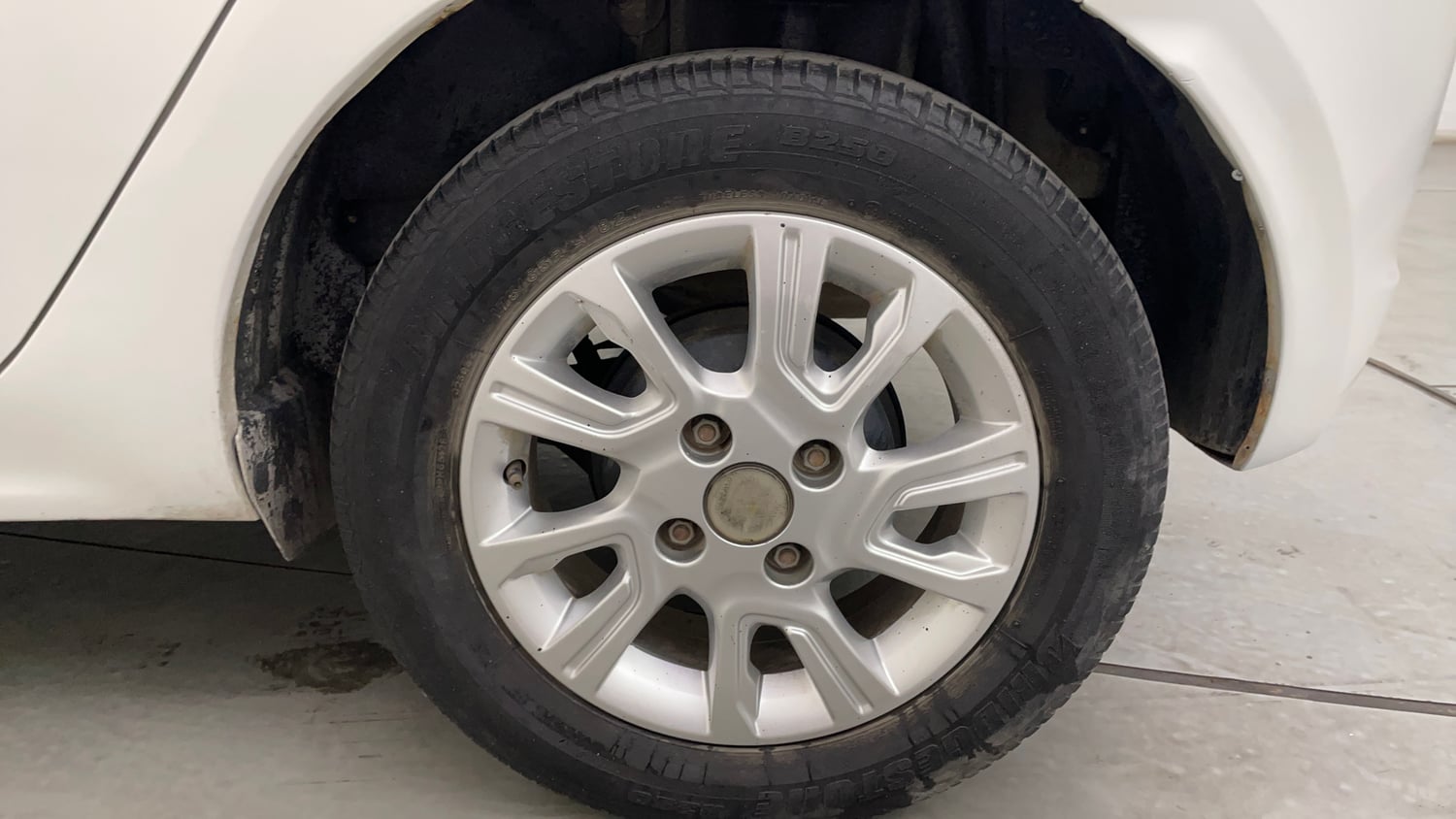 Used 2017 Tata Tiago Revotron XZA Petrol Automatic tyres LEFT REAR TYRE RIM VIEW