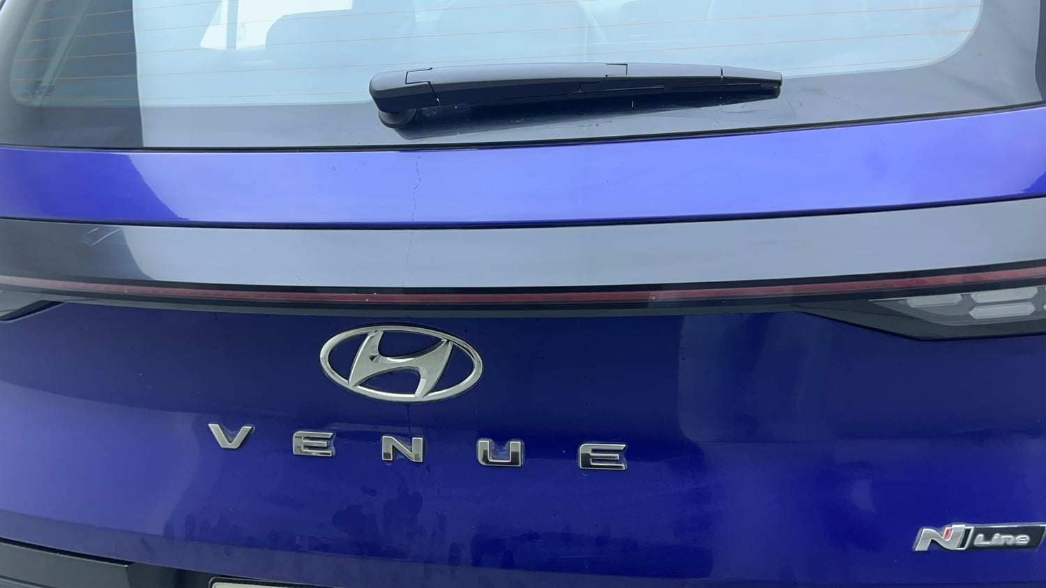 Used 2022 Hyundai Venue N-Line N6 DCT Dual Tone Petrol Automatic dents MINOR SCRATCH