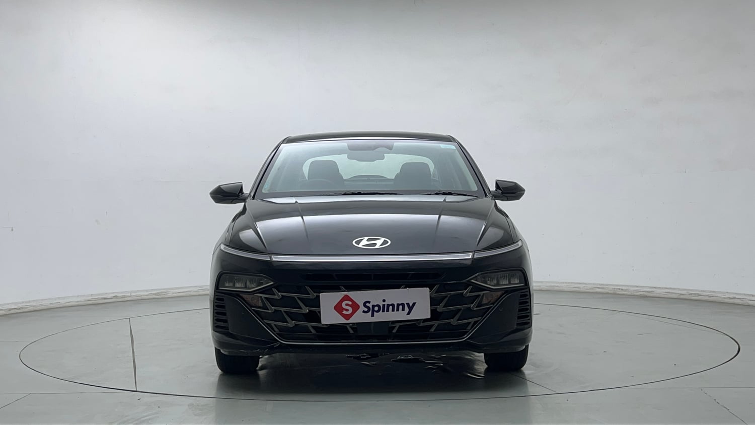 Used 2023 Hyundai Verna SX (O) 1.5 Turbo Petrol DCT Petrol Automatic exterior FRONT VIEW