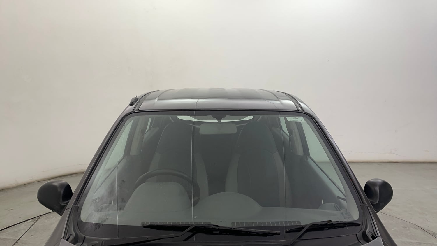 Used 2016 Maruti Suzuki Alto 800 Lxi Petrol Manual exterior FRONT WINDSHIELD VIEW