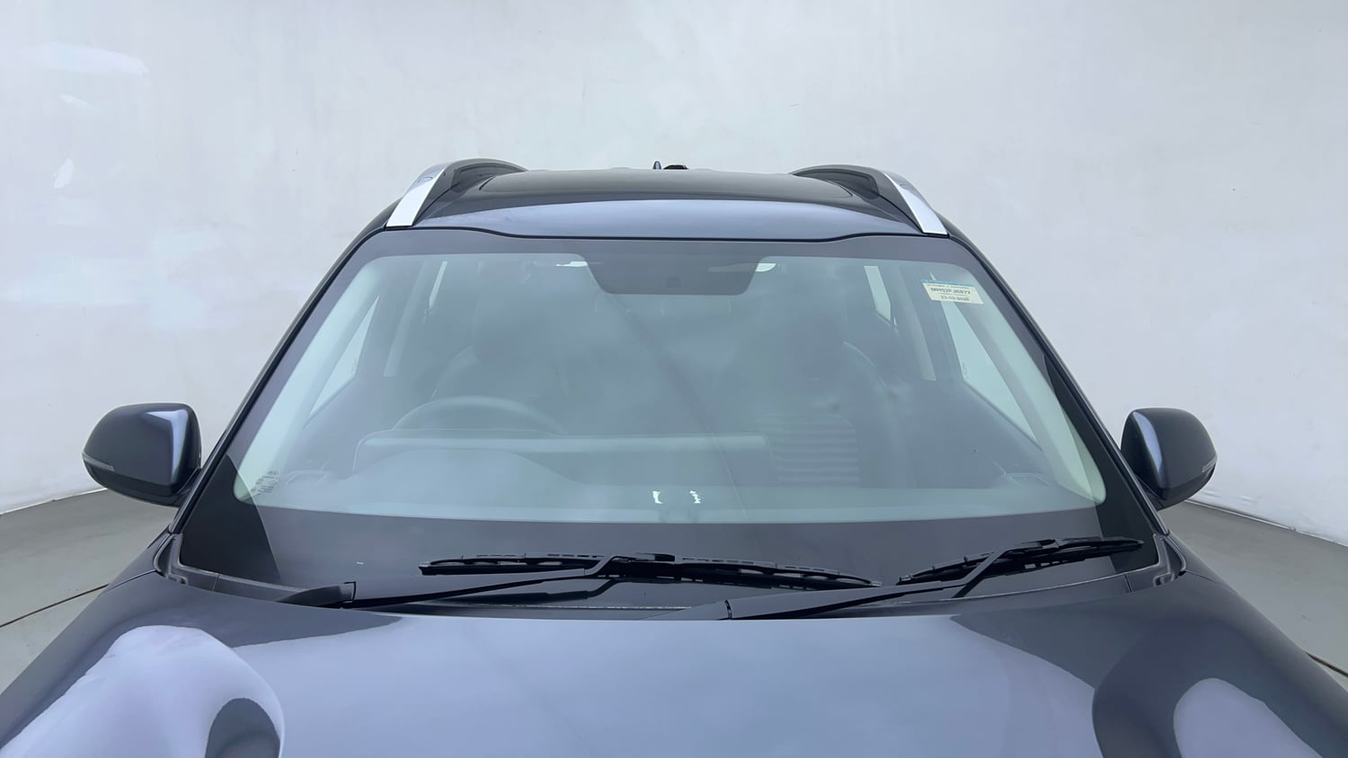 Used 2020 Kia Sonet GTX Plus 1.5 AT Diesel Automatic exterior FRONT WINDSHIELD VIEW