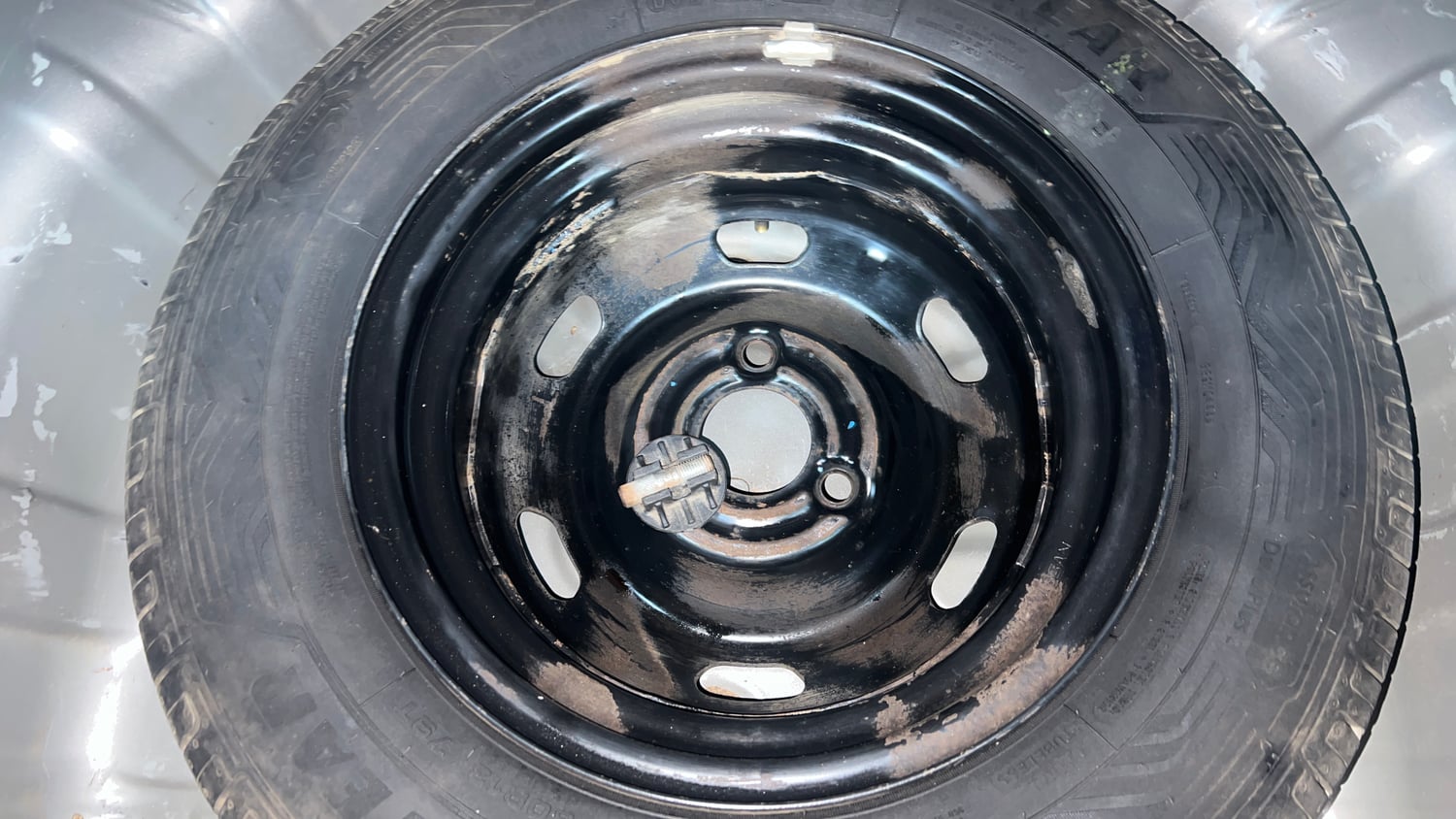 Used 2018 Datsun Redi-GO T (O) Petrol Manual tyres SPARE TYRE VIEW